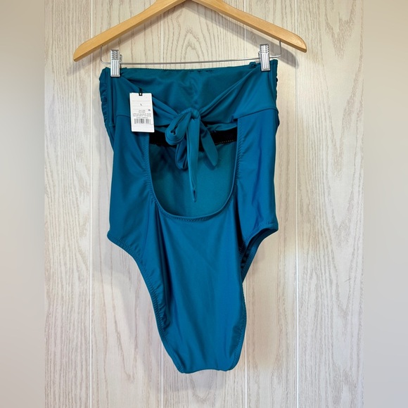 Shade & Shore One Piece Swimsuit Cheeky Low Back Basic Teal Cups Size L NWT - Picture 5 of 6